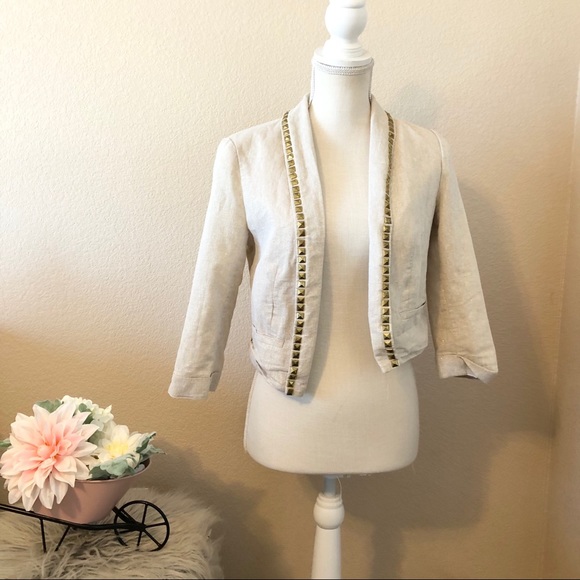 3/30 Forever21 ivory cropped blazer studs small - Picture 2 of 6